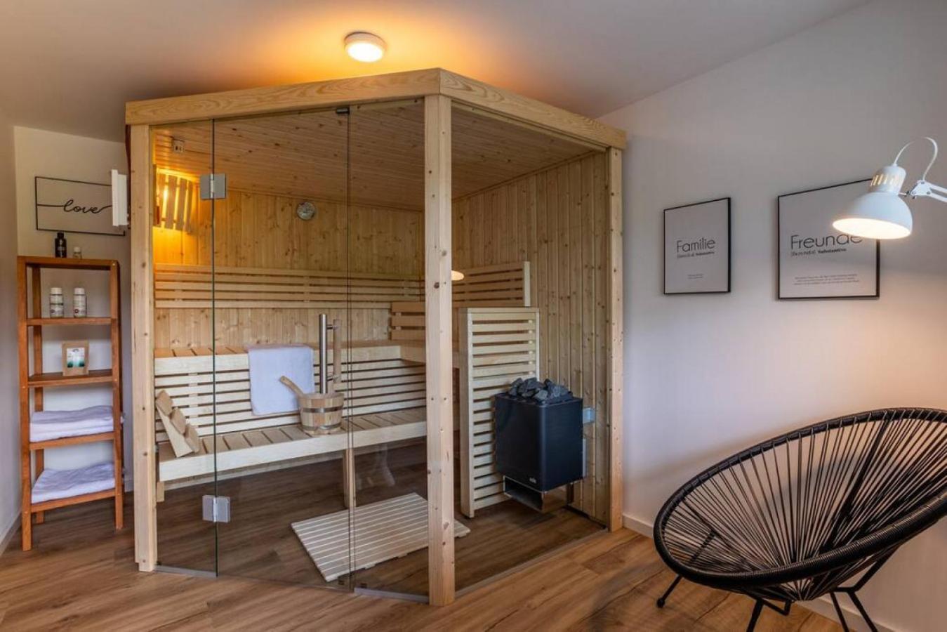 Adenauer Zwoelf - Das 5 Sterne Ferienhaus Mit Sauna Und Garten Am Eifelsteig Kerpen  Экстерьер фото
